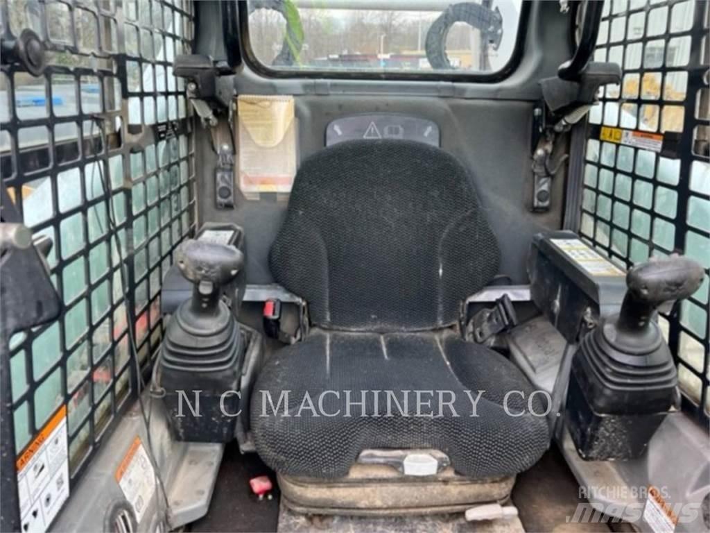 Bobcat T870 Мини-погрузчики