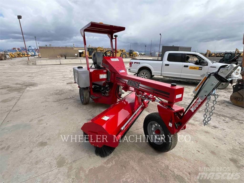 Broce BROOM 3 Вакуумные уборочные машины