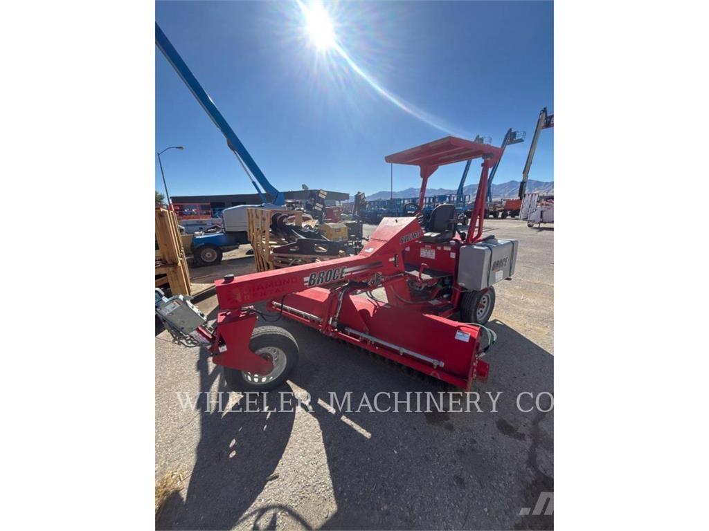 Broce BROOM 3 Вакуумные уборочные машины