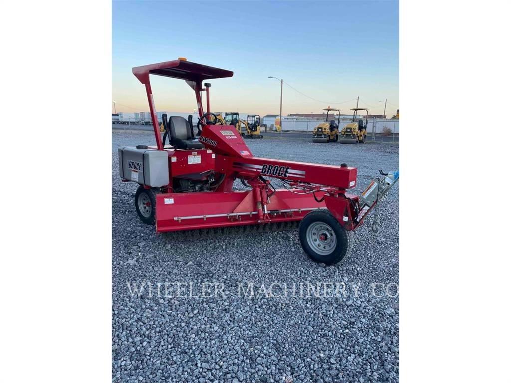 Broce BROOM 3 Вакуумные уборочные машины