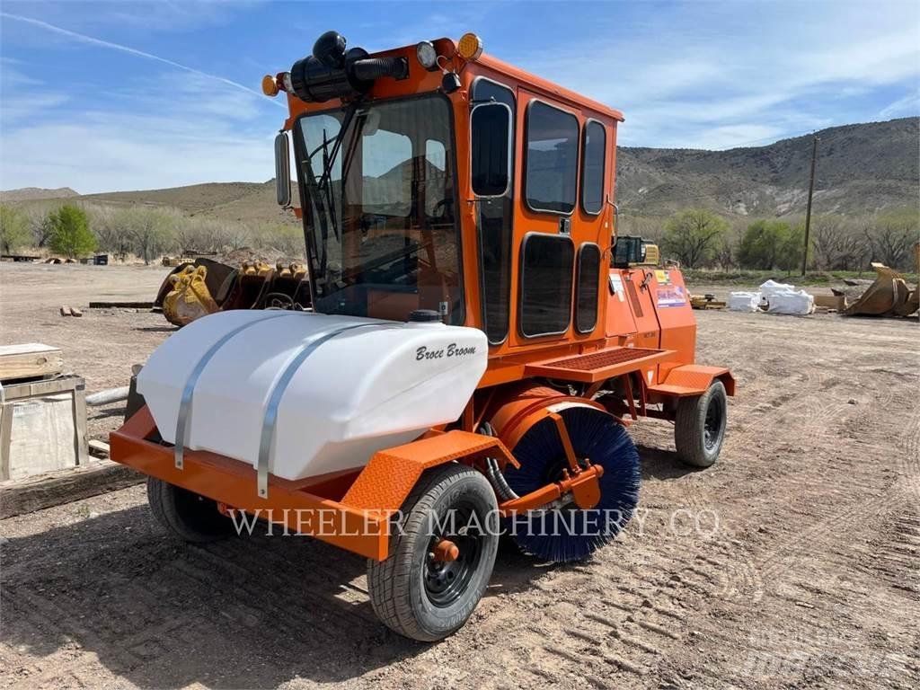 Broce BROOM 4 Вакуумные уборочные машины