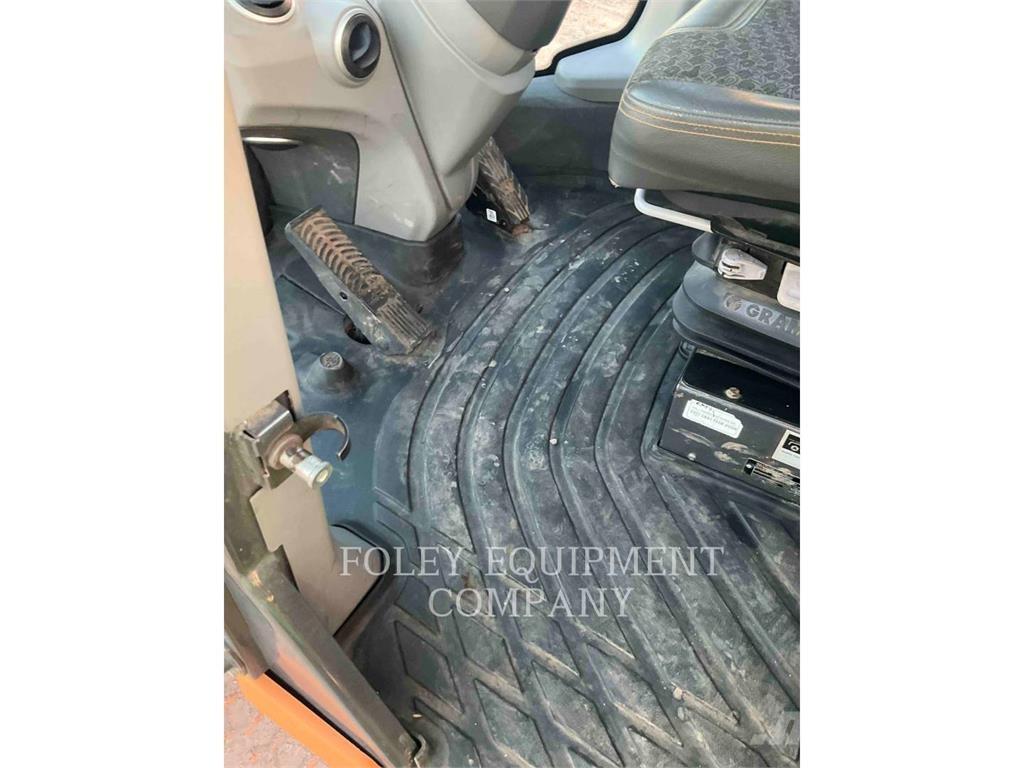 CASE 721GXR Фронтальные погрузчики