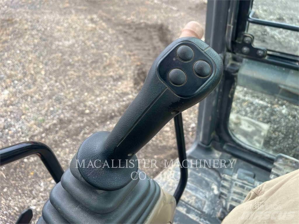 CASE CX80C Гусеничные экскаваторы