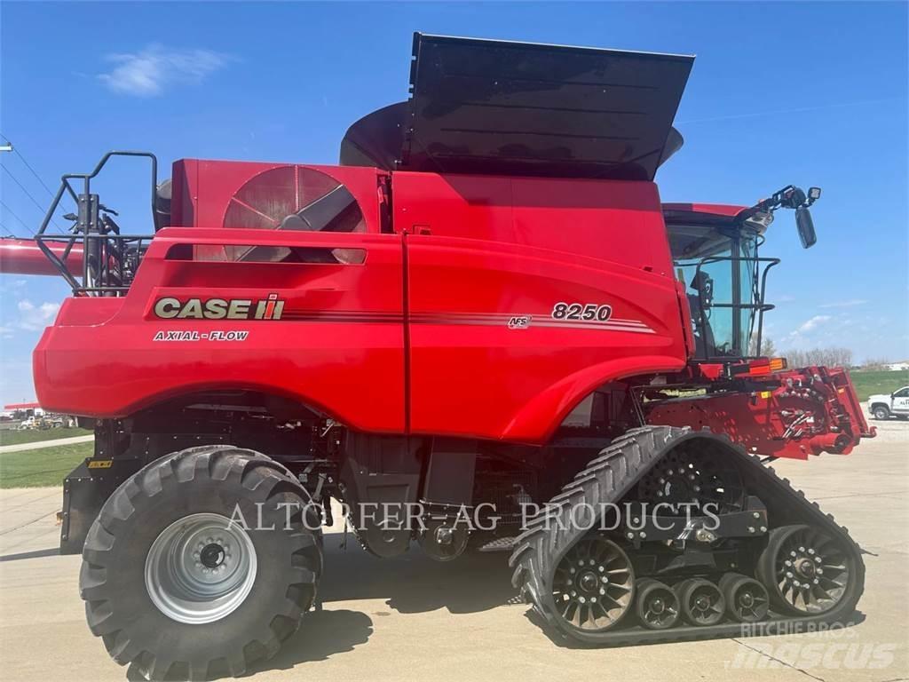 Case IH 8250 Зерноуборочные комбайны