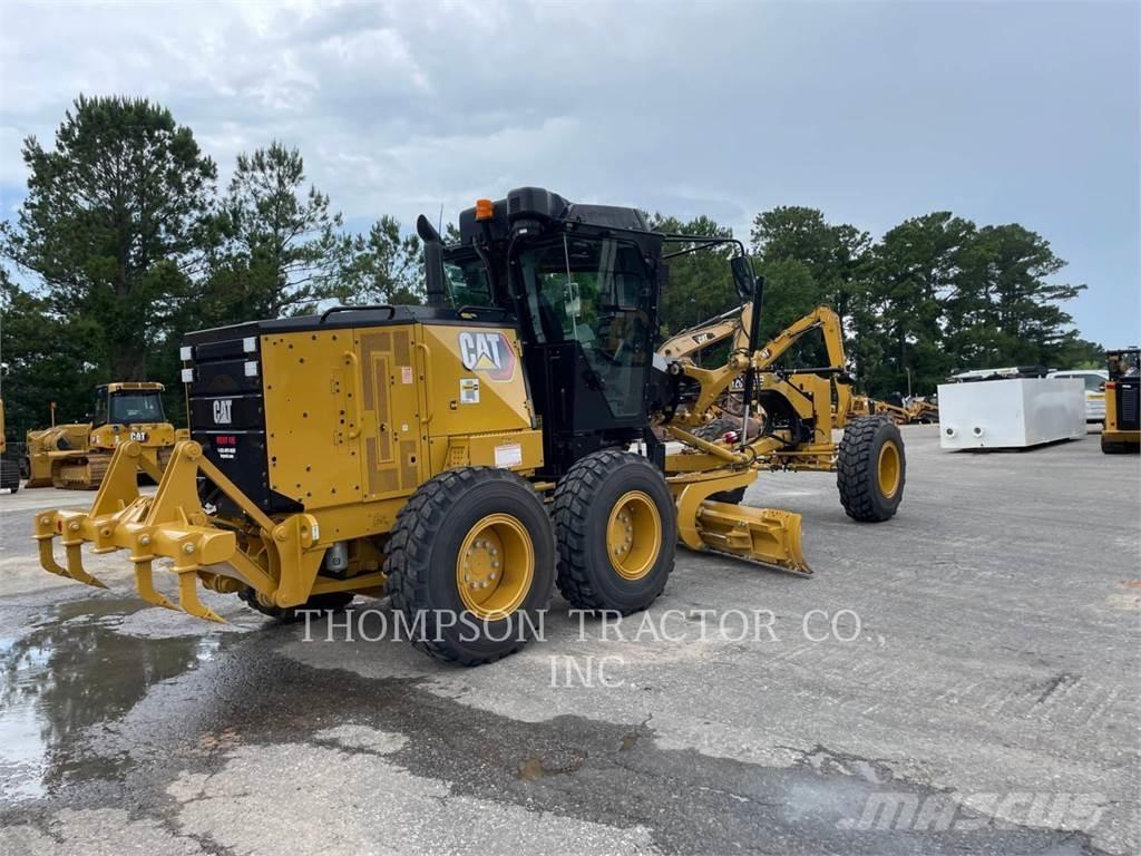 CAT 120 Грейдеры
