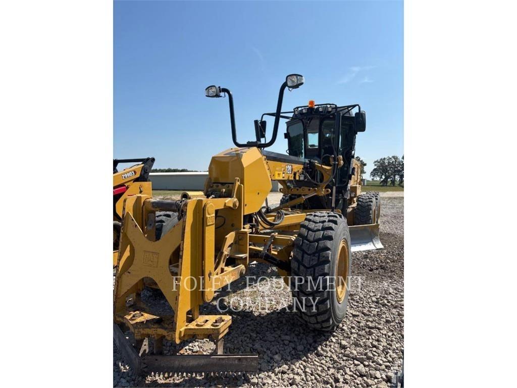 CAT 120-14AWJ Грейдеры