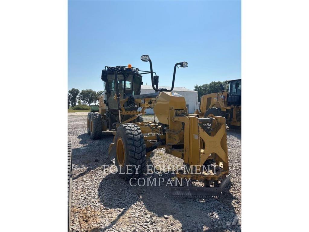 CAT 120-14AWJ Грейдеры