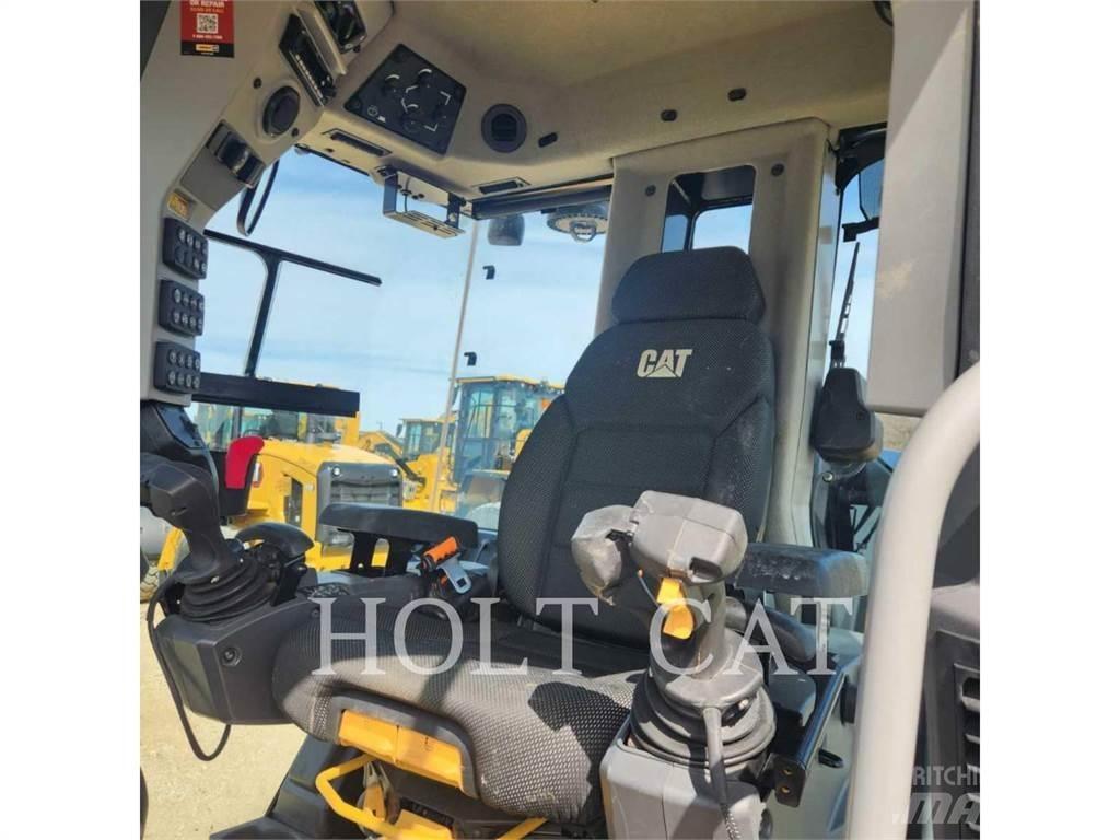 CAT 120 JOY Грейдеры