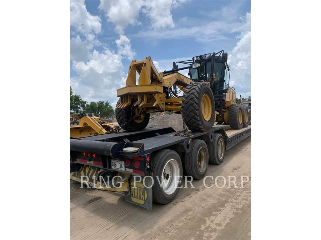 CAT 120 JOY Грейдеры