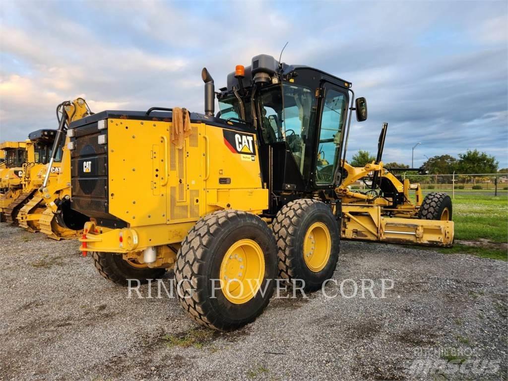 CAT 120 LVR Грейдеры