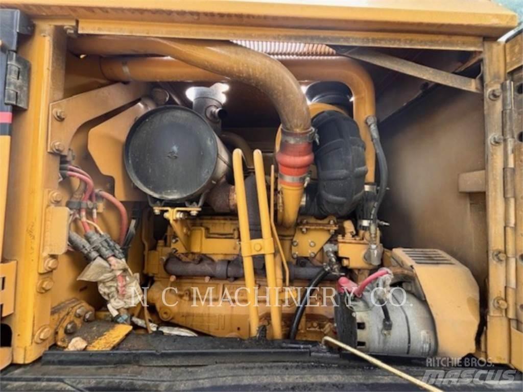 CAT 120H Грейдеры