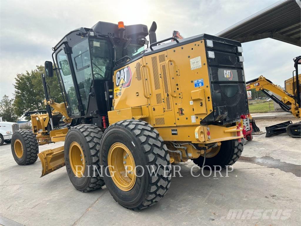 CAT 120LVR CS Грейдеры