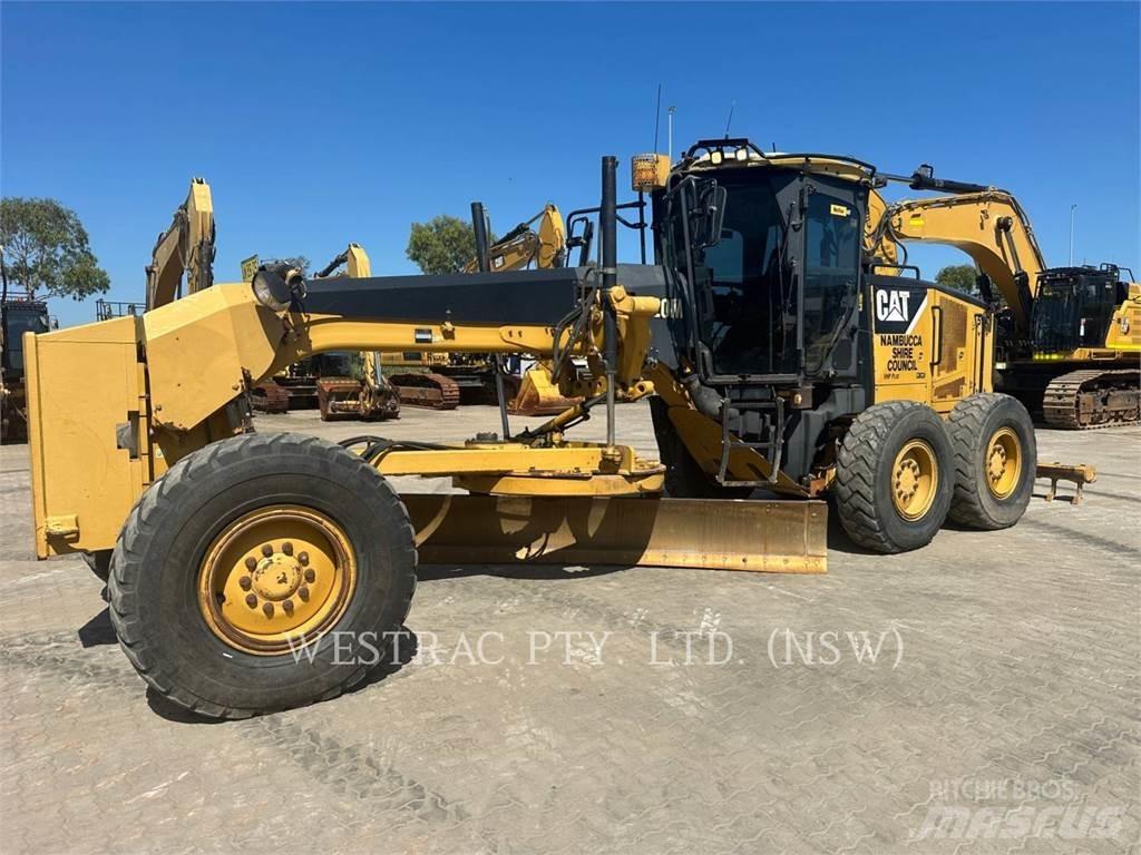 CAT 120M Грейдеры