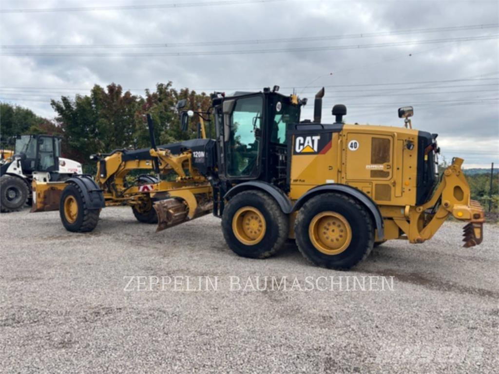 CAT 120M Грейдеры