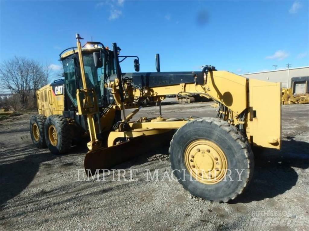 CAT 120M2 AWD Грейдеры
