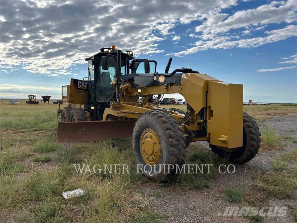 CAT 120M2 AWD Грейдеры