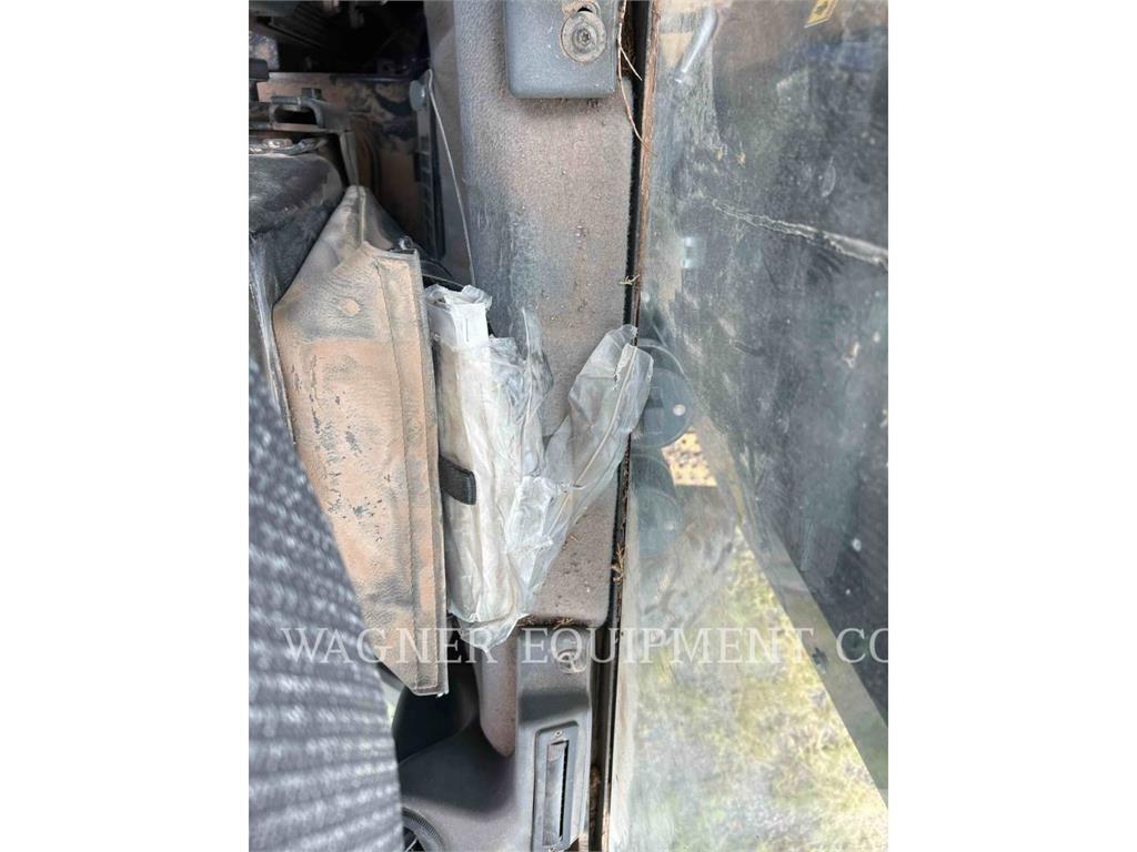 CAT 120M2 AWD Грейдеры