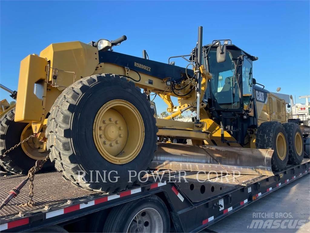 CAT 120M2T4 Грейдеры