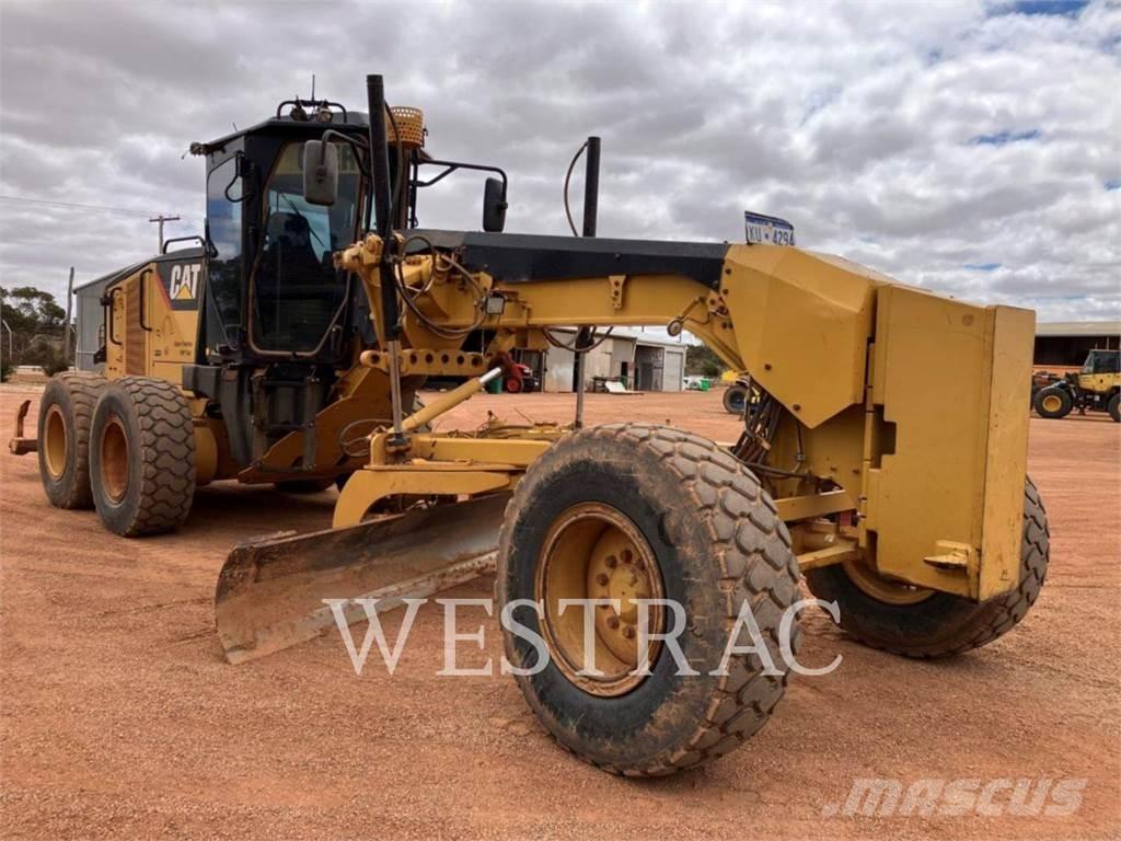 CAT 12M Грейдеры