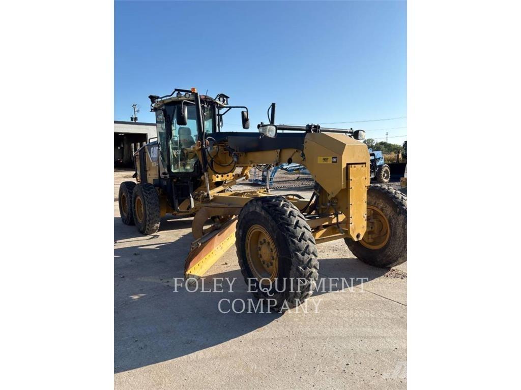 CAT 12M Грейдеры