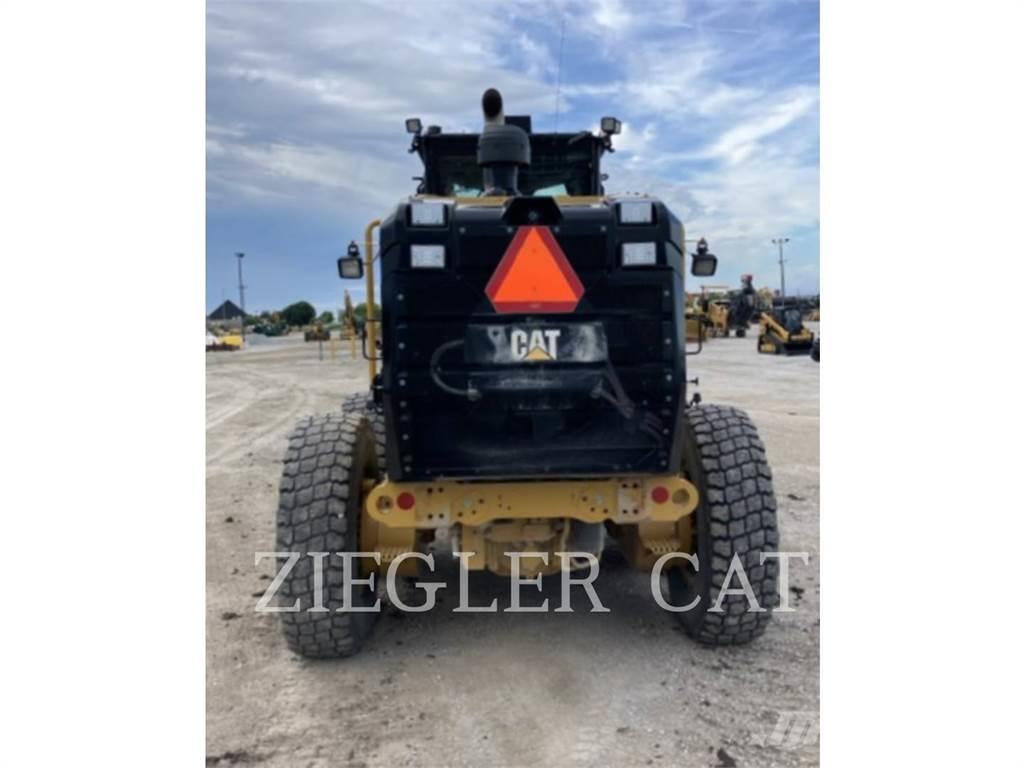 CAT 12M2 Грейдеры