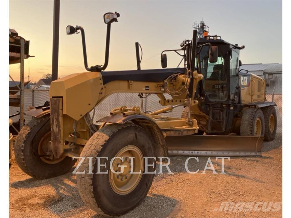 CAT 12M2 Грейдеры