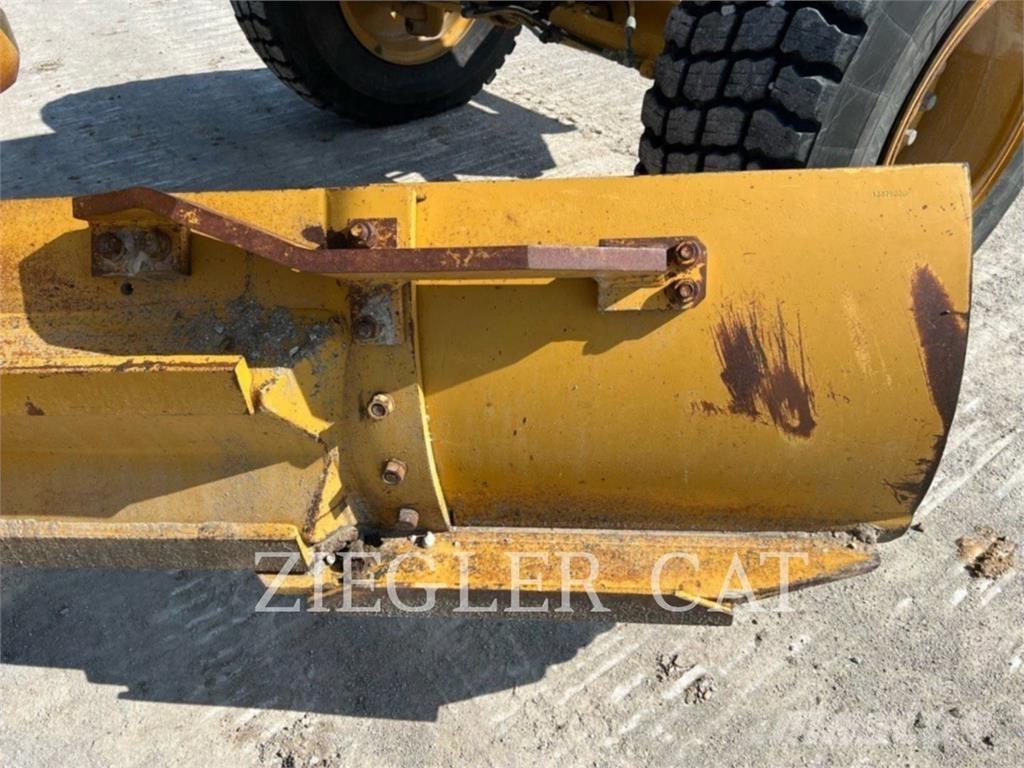 CAT 12M2 Грейдеры