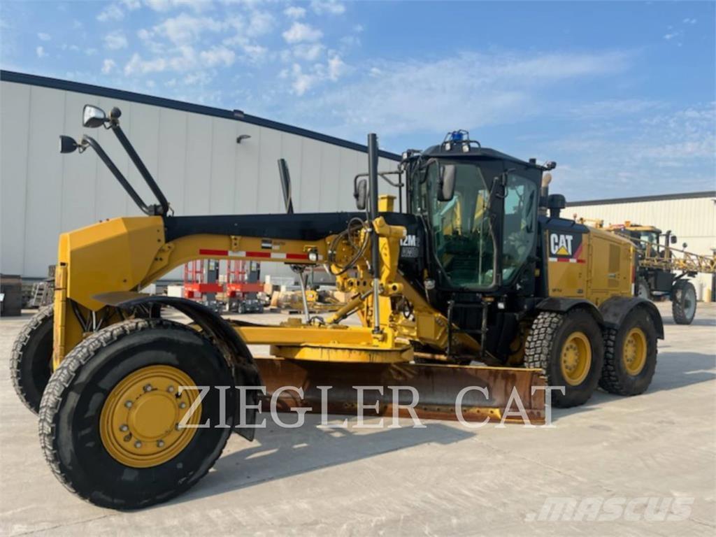CAT 12M2AWD Грейдеры