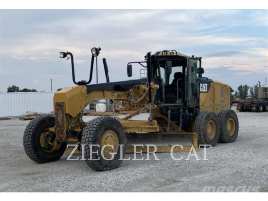 CAT 12M2AWD Грейдеры
