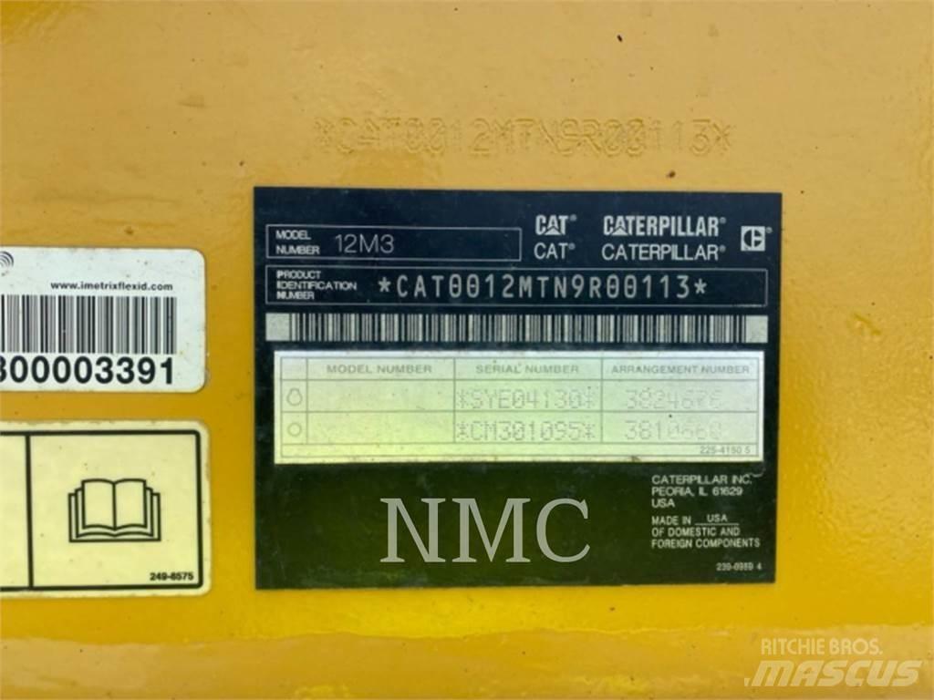 CAT 12M3 Грейдеры