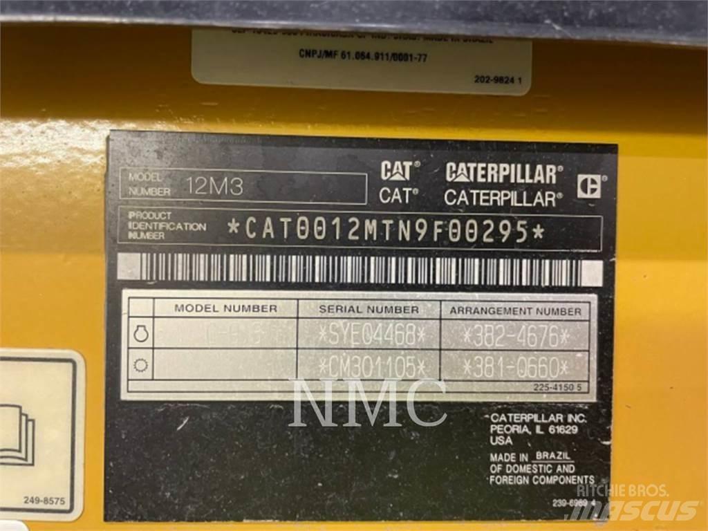 CAT 12M3 Грейдеры