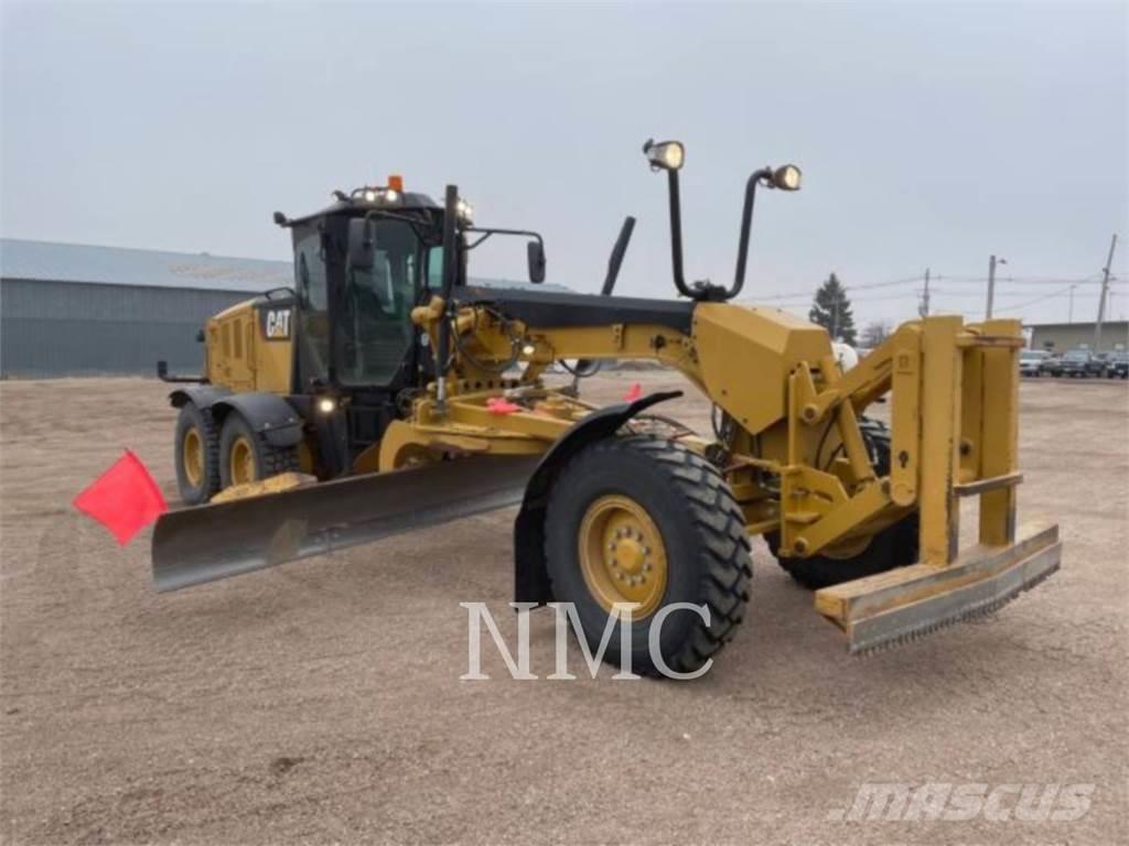 CAT 12M3 Грейдеры