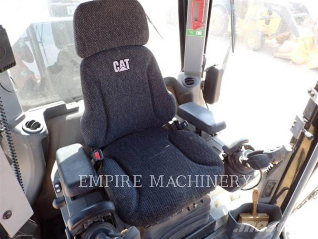 CAT 12M3 Грейдеры
