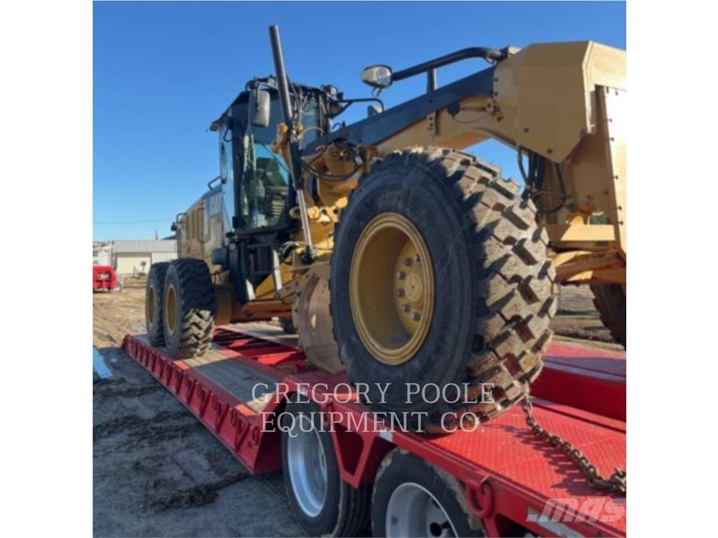 CAT 12M3 Грейдеры