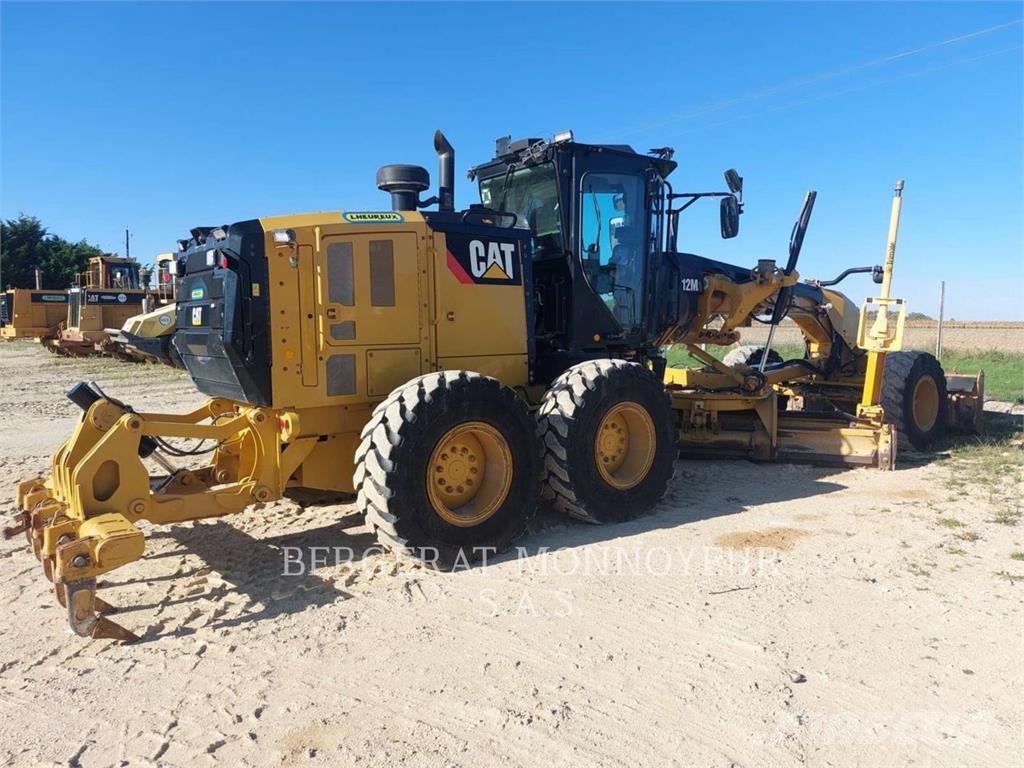 CAT 12M3 Грейдеры