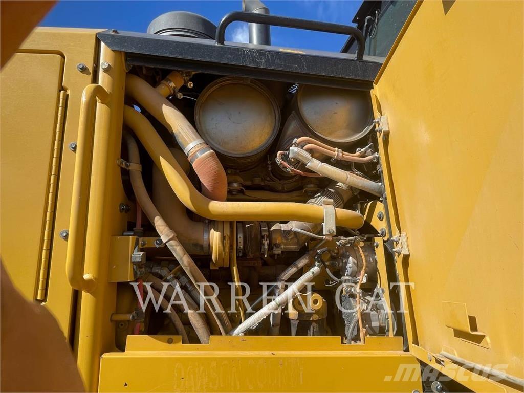 CAT 12M3 AWD Грейдеры