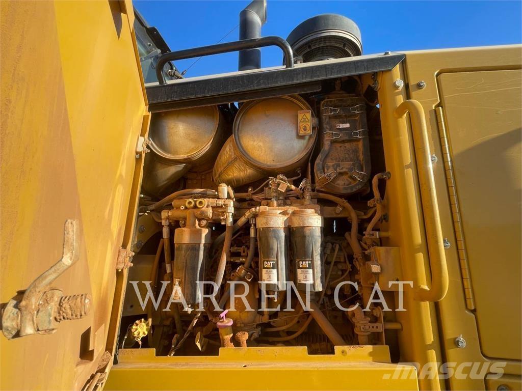 CAT 12M3 AWD Грейдеры