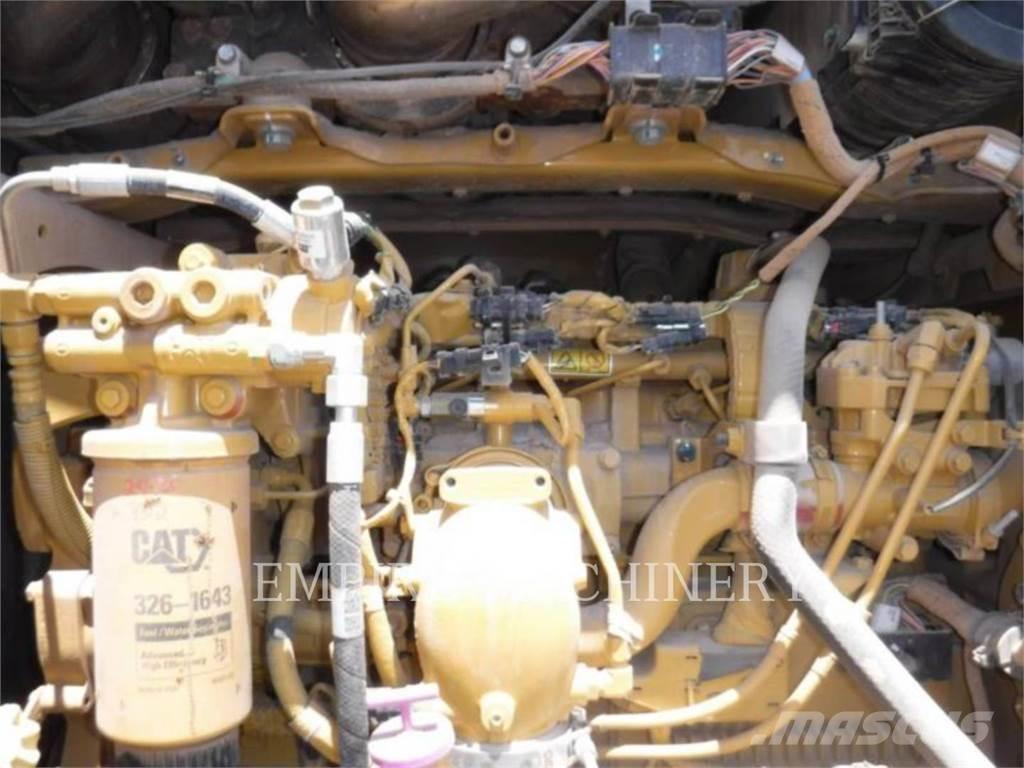 CAT 12M3 TR Грейдеры