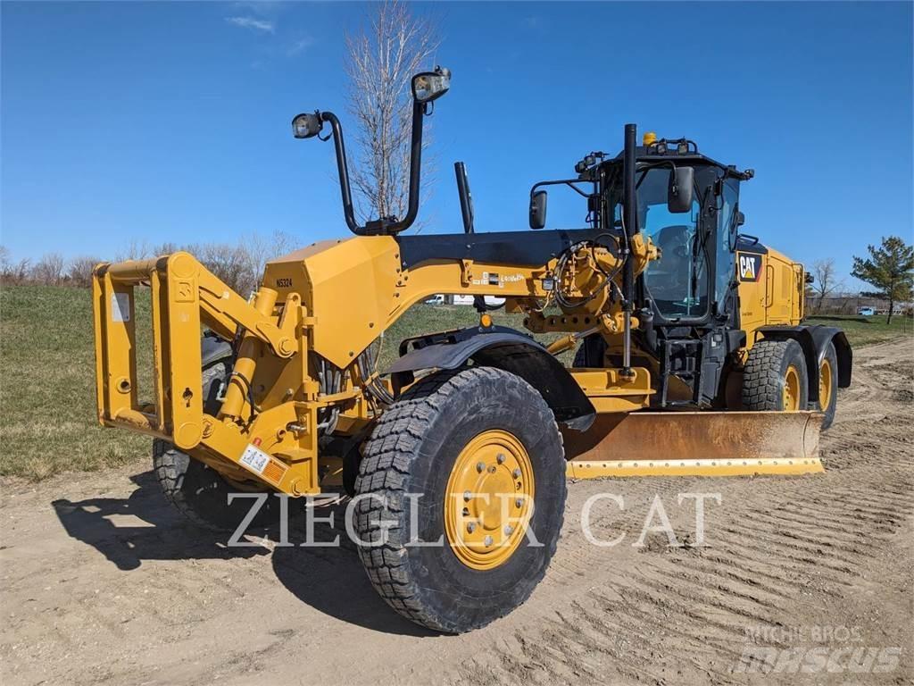 CAT 12M3AWD Грейдеры