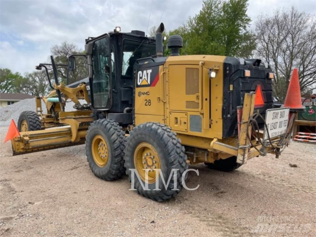 CAT 12M3AWD Грейдеры