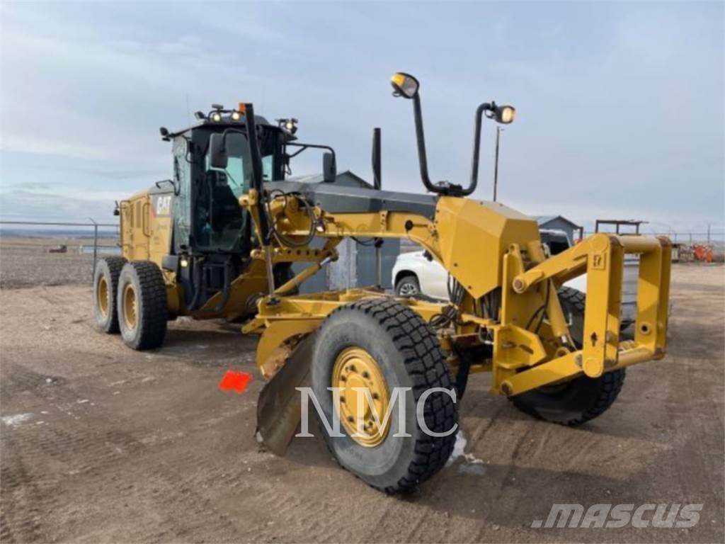 CAT 12M3AWD Грейдеры