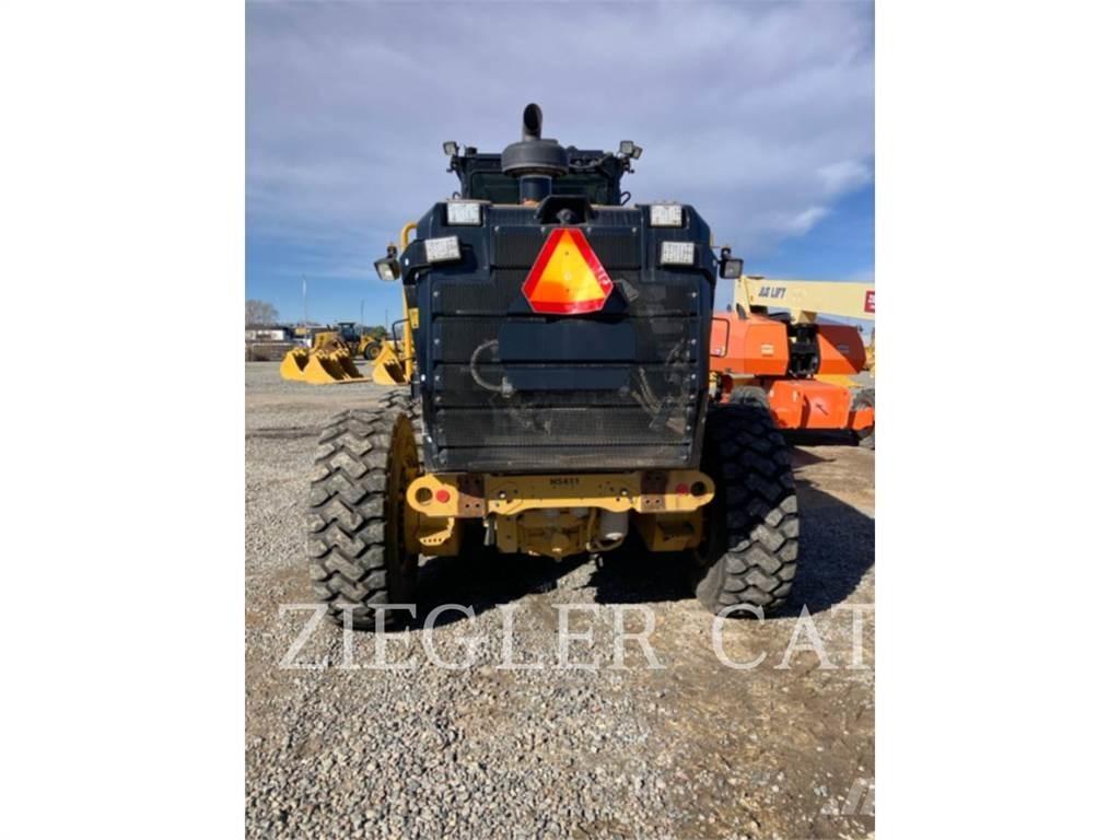 CAT 12M3AWD Грейдеры