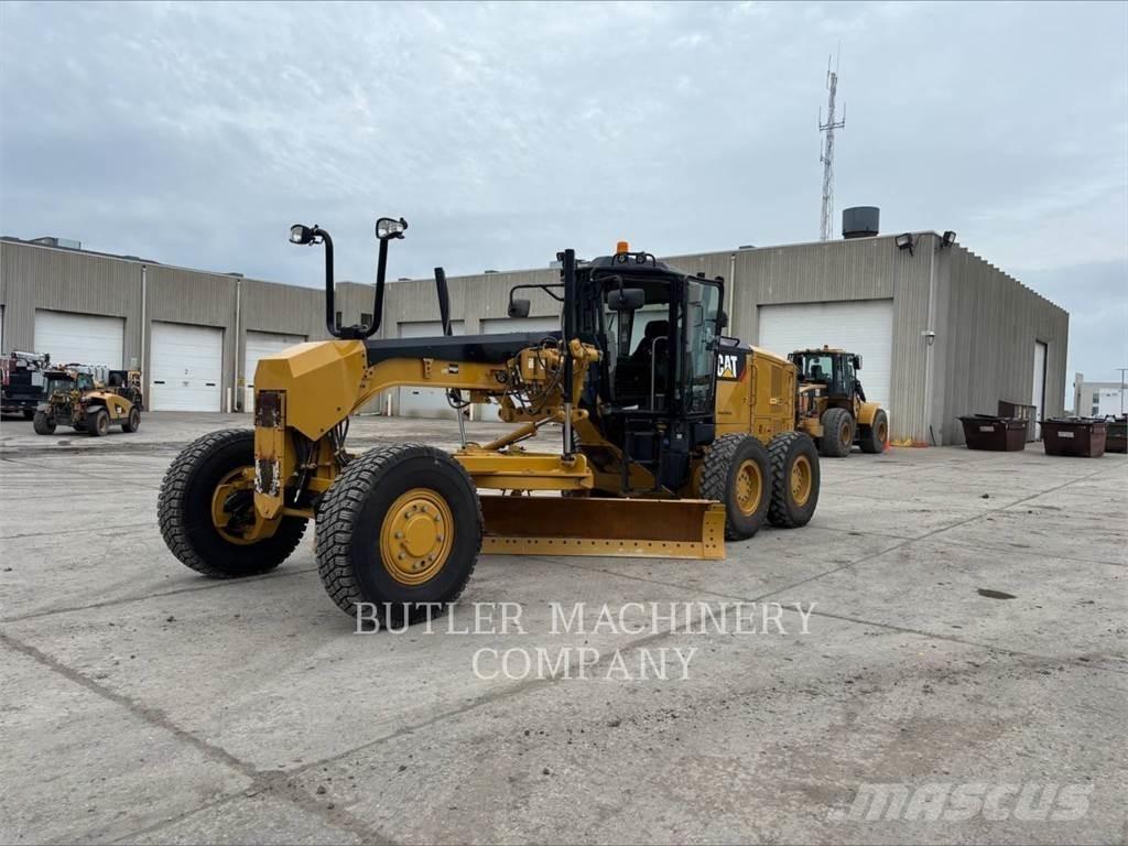 CAT 12M3AWD Грейдеры