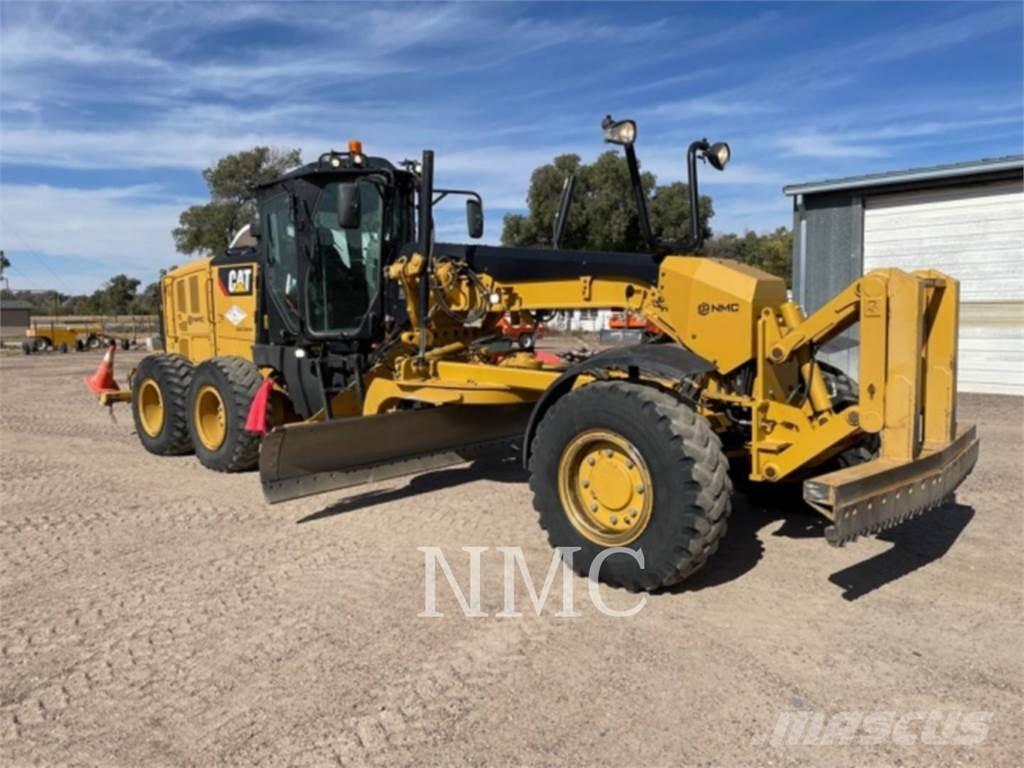 CAT 12M3AWD Грейдеры