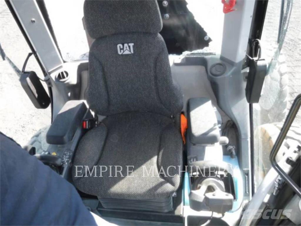 CAT 14-15 Грейдеры
