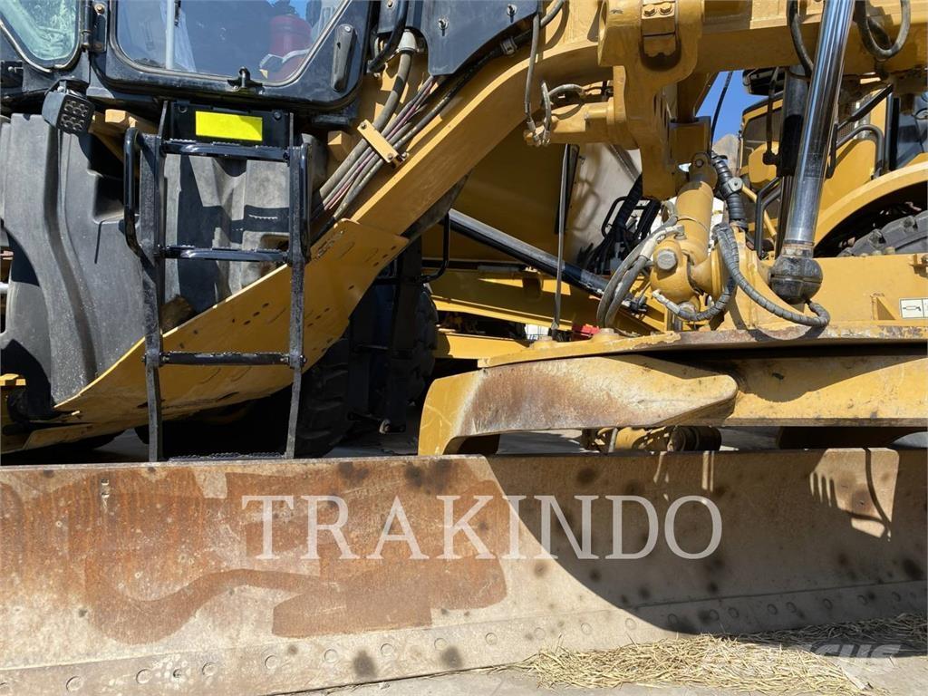 CAT 14-15 Грейдеры