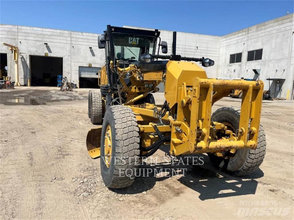 CAT 140 Грейдеры