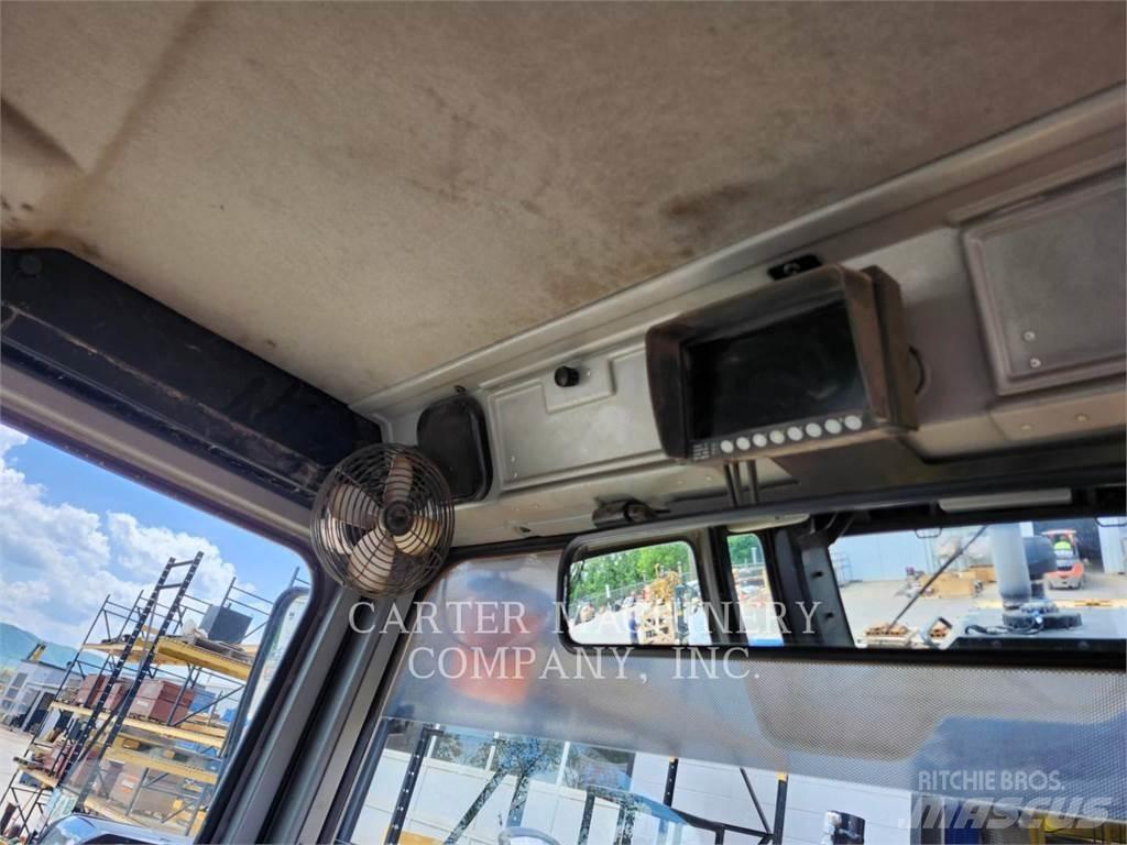 CAT 140 Грейдеры