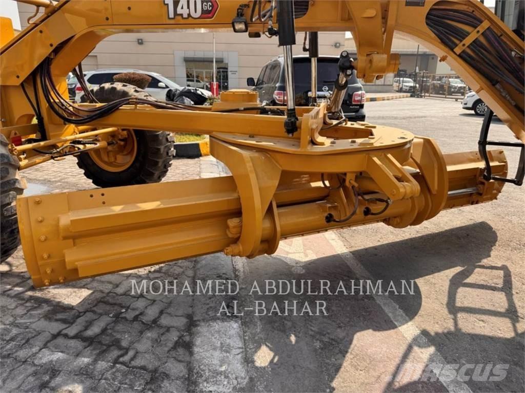 CAT 140 Грейдеры