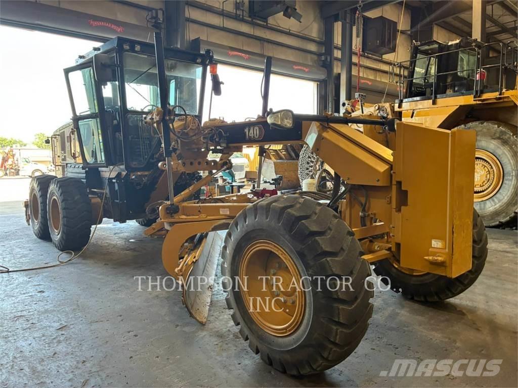 CAT 140 Грейдеры